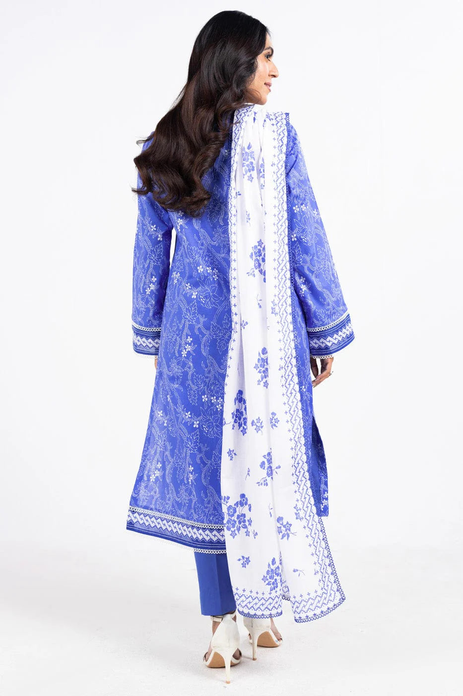 3 Pc Printed Lawn Suit With Lawn Dupatta