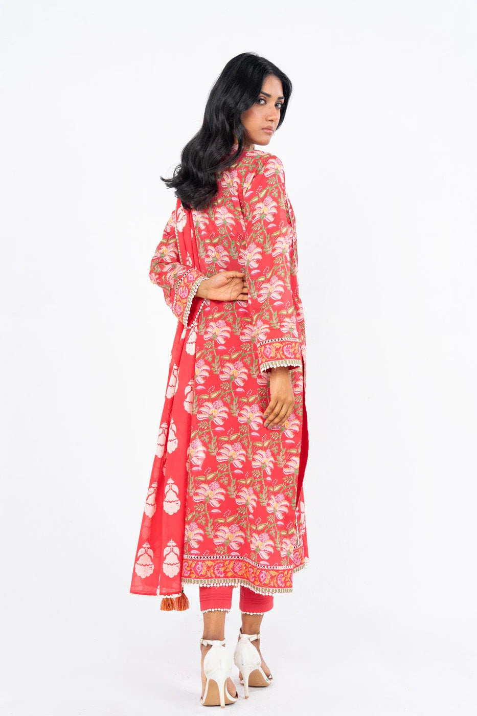 3 Pc Printed Lawn Suit With Lawn Dupatta